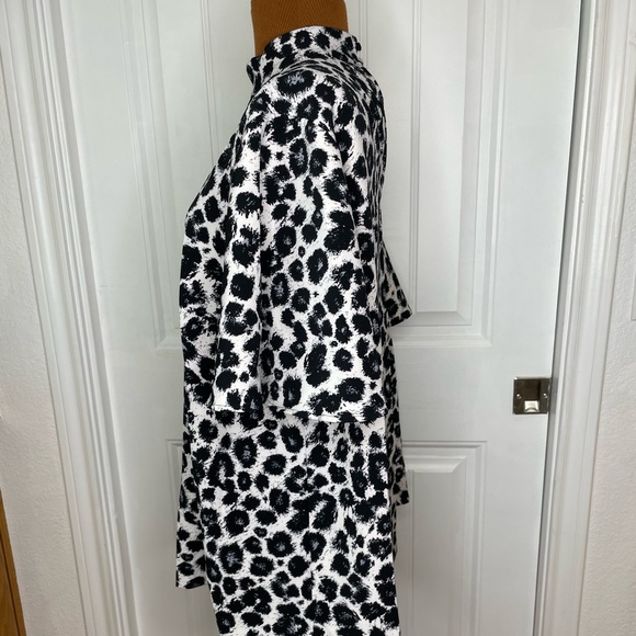 Lane Bryant Animal Print Keyhole Top Size 14 - Picture 5 of 10